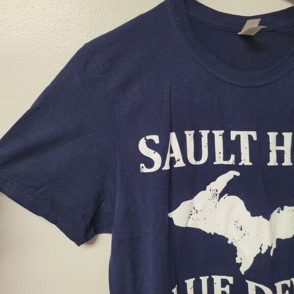 Sault High Blue Devils Upper Peninsula Michigan School Tee Shirt Mens Small - Picture 3 of 6